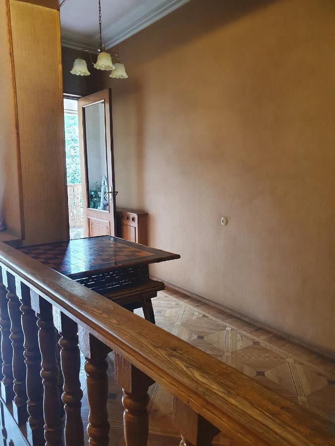 Guest House Raisa 딜리잔 외부 사진